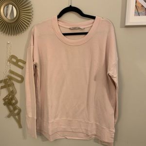 Light pink crew neck sweatshirt